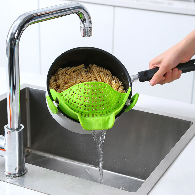 Silicone Pot Side Drain Stopper – Leak-Proof Kitchen Gadget with Stainless Steel Edge