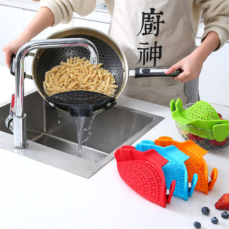 Silicone Pot Side Drain Stopper – Leak-Proof Kitchen Gadget with Stainless Steel Edge